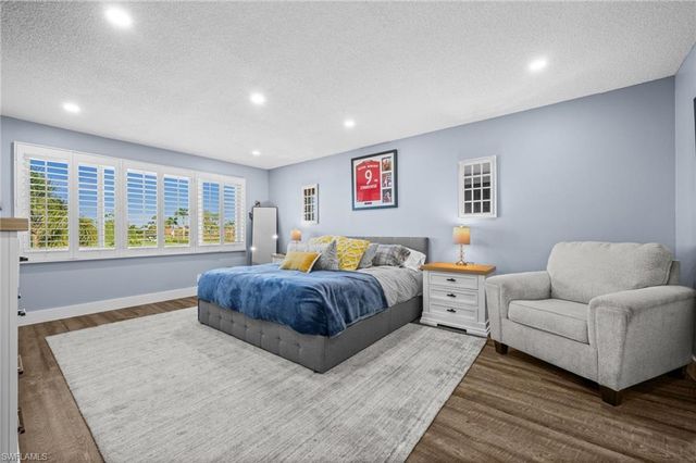 225 Memory Ln # 2464, Naples, FL 34112