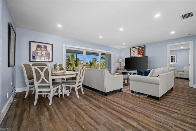 225 Memory Ln # 2464, Naples, FL 34112