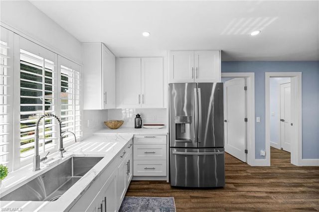 225 Memory Ln # 2464, Naples, FL 34112