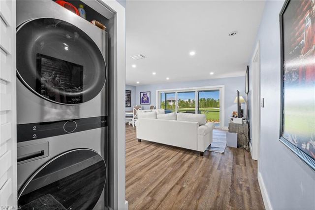 225 Memory Ln # 2464, Naples, FL 34112