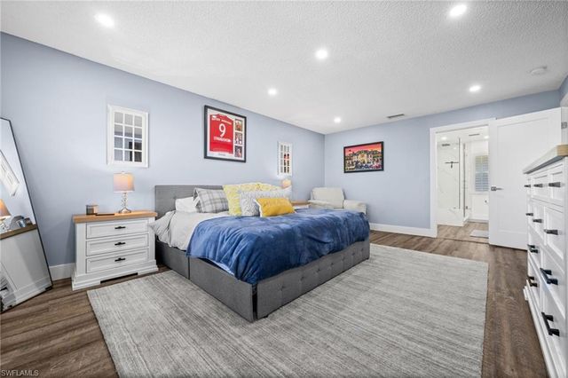 225 Memory Ln # 2464, Naples, FL 34112