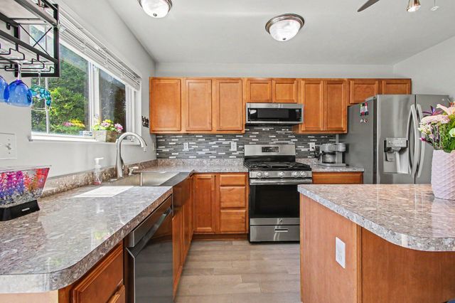 1385 Reading Street, Valparaiso, IN 46385