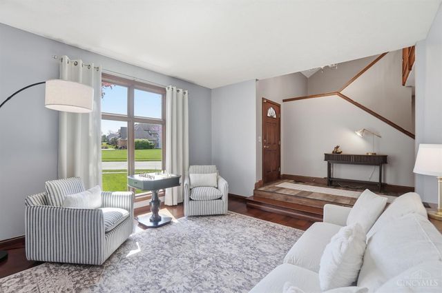 1 Pendle Point, Miamisburg, OH 45342