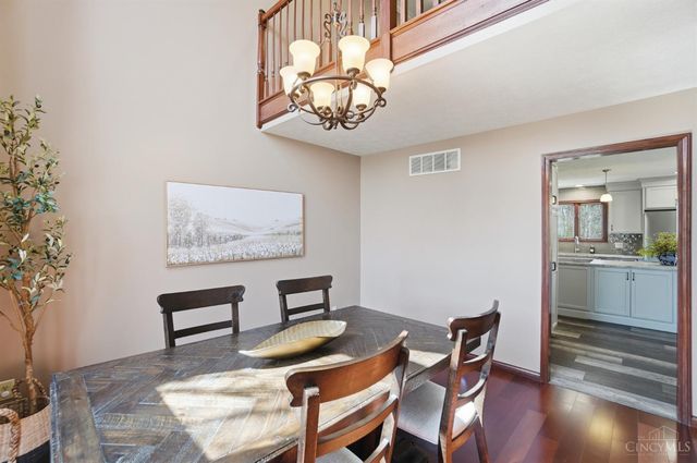1 Pendle Point, Miamisburg, OH 45342