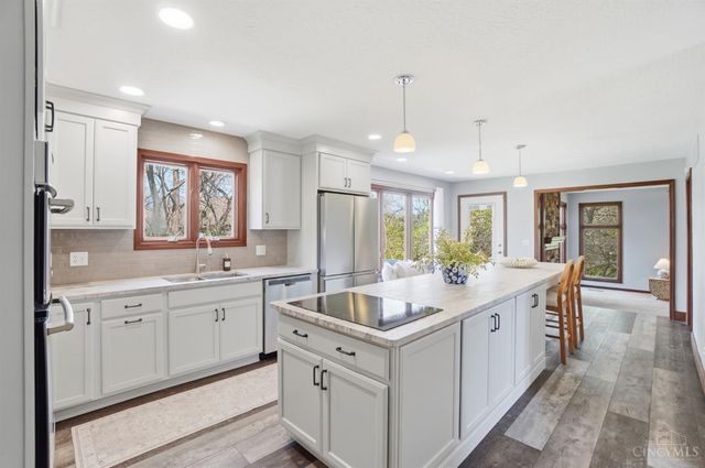 1 Pendle Point, Miamisburg, OH 45342