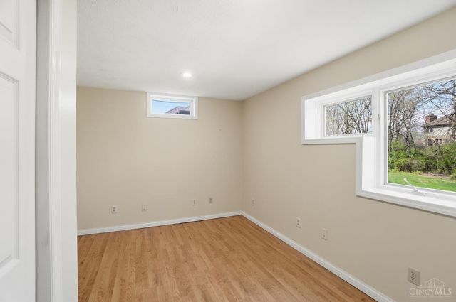 1 Pendle Point, Miamisburg, OH 45342