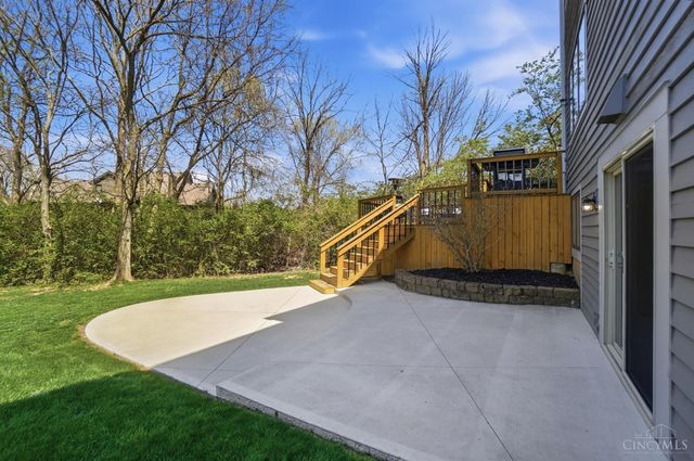 1 Pendle Point, Miamisburg, OH 45342