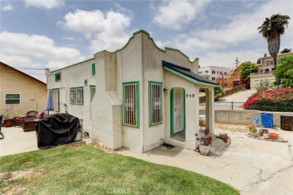 717 E Kensington, Los Angeles, CA 90026 — photo 4