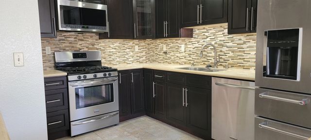 14161 Seagate Dr, San Leandro, CA 94577