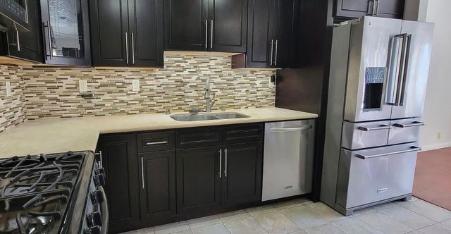 14161 Seagate Dr, San Leandro, CA 94577