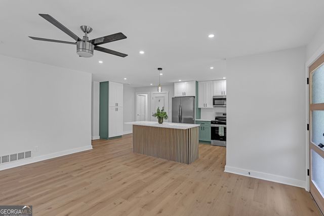 1436 Willow Trail SW, Atlanta, GA 30311