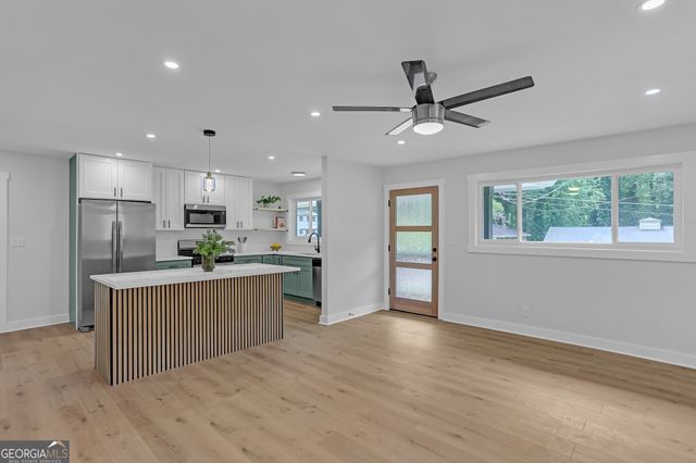 1436 Willow Trail SW, Atlanta, GA 30311