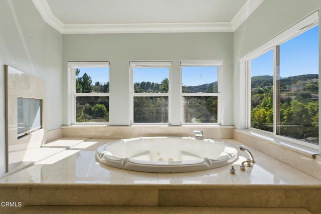 4174 Elm View Drive, Los Angeles, CA 91316