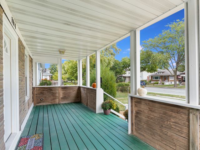 1101 N Raynor Avenue, Joliet, IL 60435