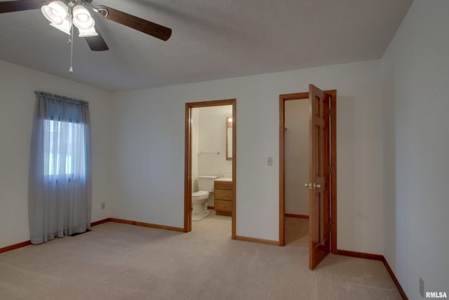 305 Shannon Drive, Quincy, IL 62301