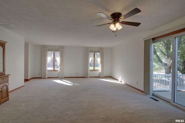 305 Shannon Drive, Quincy, IL 62301