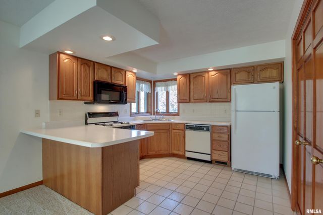 305 Shannon Drive, Quincy, IL 62301