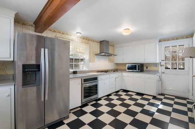 214 Putney Road, Brattleboro, VT 05301