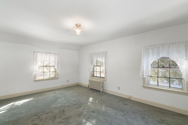 214 Putney Road, Brattleboro, VT 05301