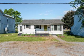 109 JACKSON AVE, Elkton, VA 22827