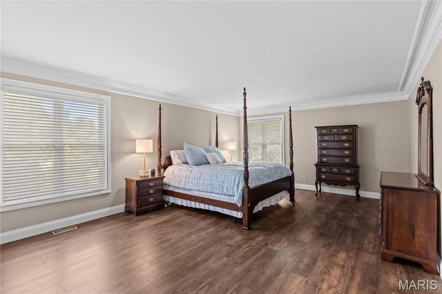 216 Whiting Lane, Clarkson Valley, MO 63005