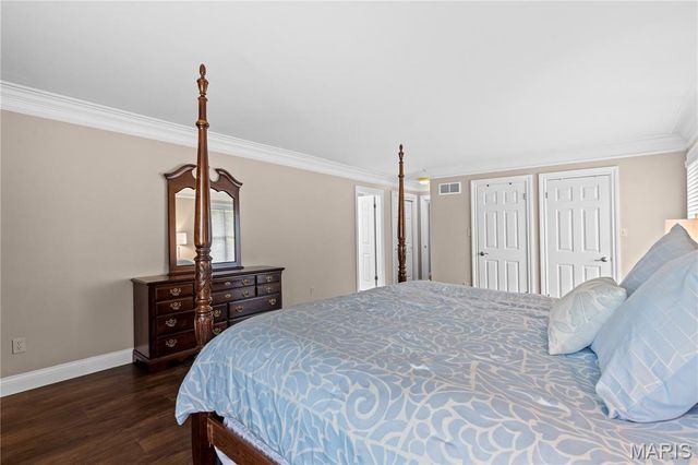 216 Whiting Lane, Clarkson Valley, MO 63005