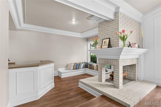 216 Whiting Lane, Clarkson Valley, MO 63005
