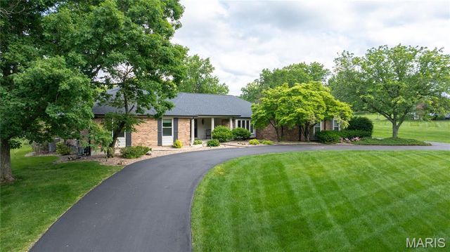 216 Whiting Lane, Clarkson Valley, MO 63005
