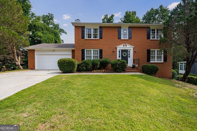 861 Lagoon Court, Stone Mountain, GA 30083