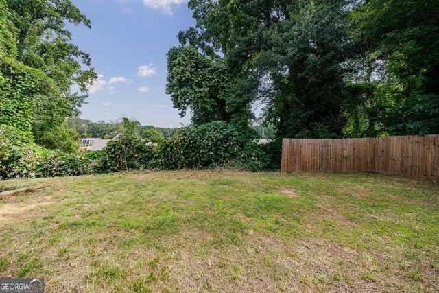 861 Lagoon Court, Stone Mountain, GA 30083