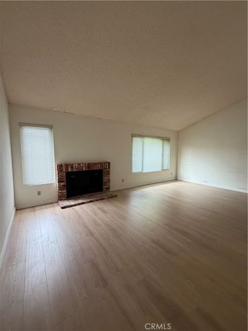 17811 Devonshire, Northridge, CA 91325