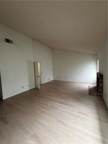 17811 Devonshire, Northridge, CA 91325