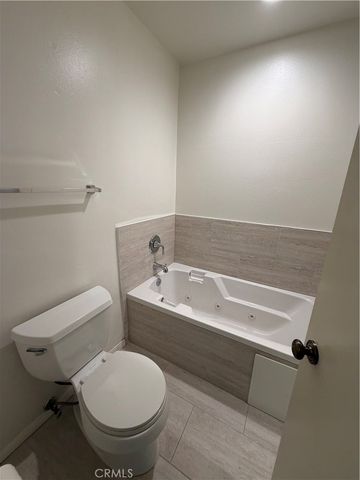 17811 Devonshire, Northridge, CA 91325