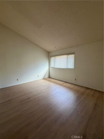 17811 Devonshire, Northridge, CA 91325