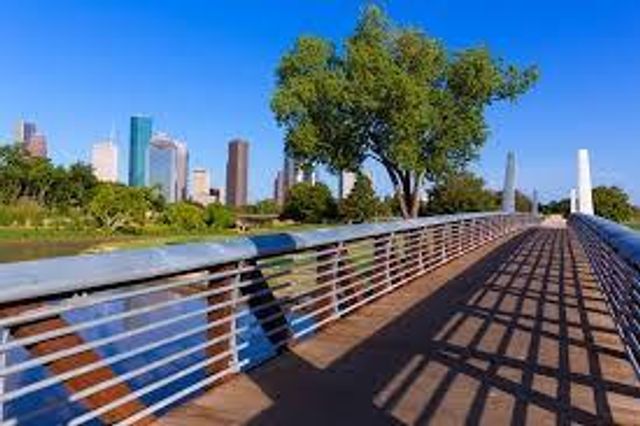 816 Lester Street, Houston, TX 77007