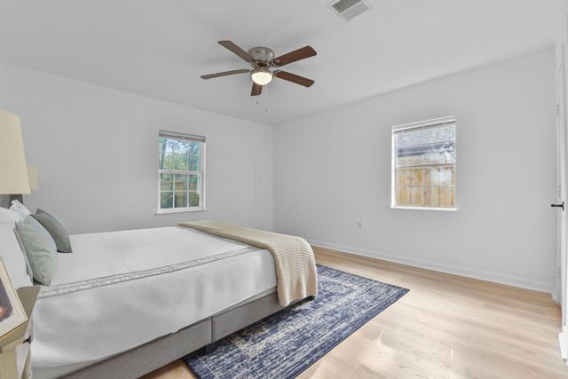 5530 Malmedy Road, Houston, TX 77033