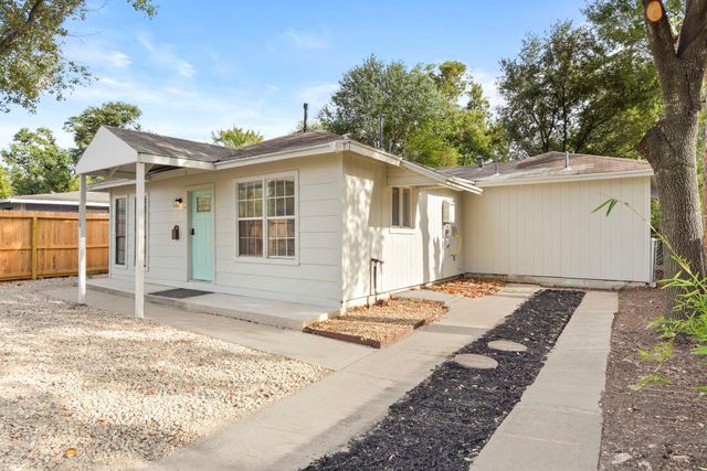 5530 Malmedy Road, Houston, TX 77033