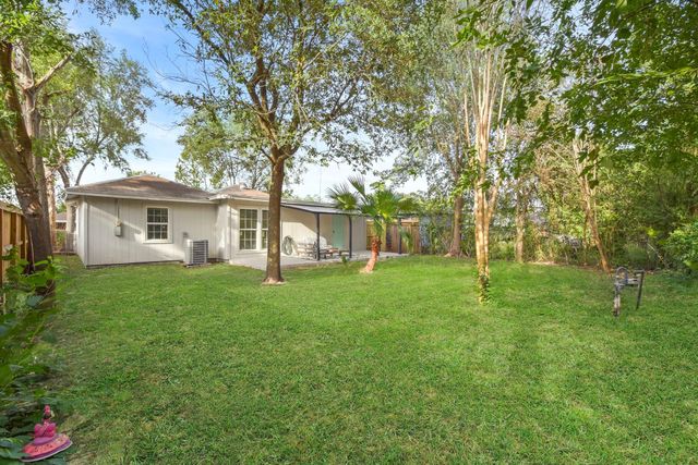 5530 Malmedy Road, Houston, TX 77033