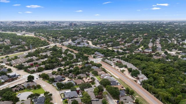 16833 Davenport Court, Dallas, TX 75248