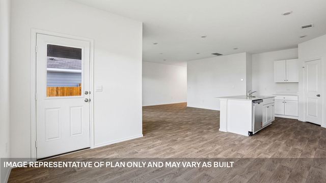 12005 Pike BND, Mustang Ridge, TX 78610