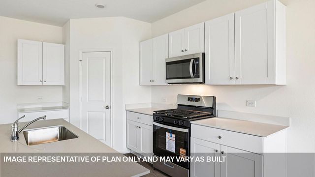 12005 Pike BND, Mustang Ridge, TX 78610