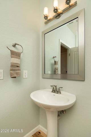 23023 N 43RD Place, Phoenix, AZ 85050