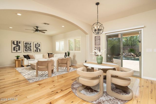 23023 N 43RD Place, Phoenix, AZ 85050