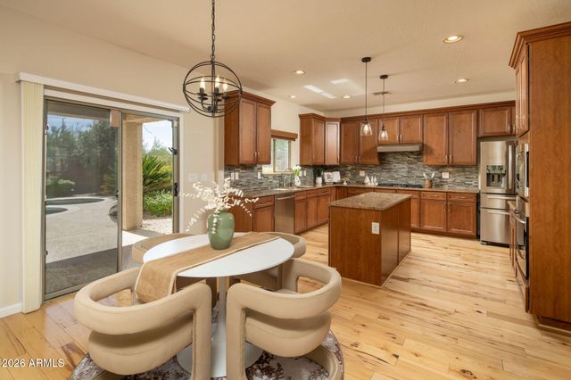 23023 N 43RD Place, Phoenix, AZ 85050