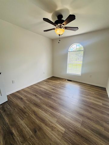 112 N Palma Ct, Gaffney, SC 29341