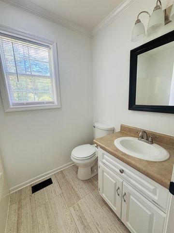 112 N Palma Ct, Gaffney, SC 29341
