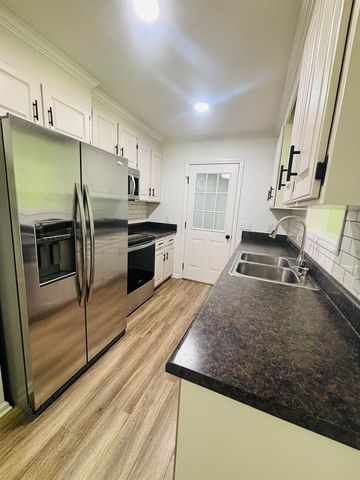 112 N Palma Ct, Gaffney, SC 29341
