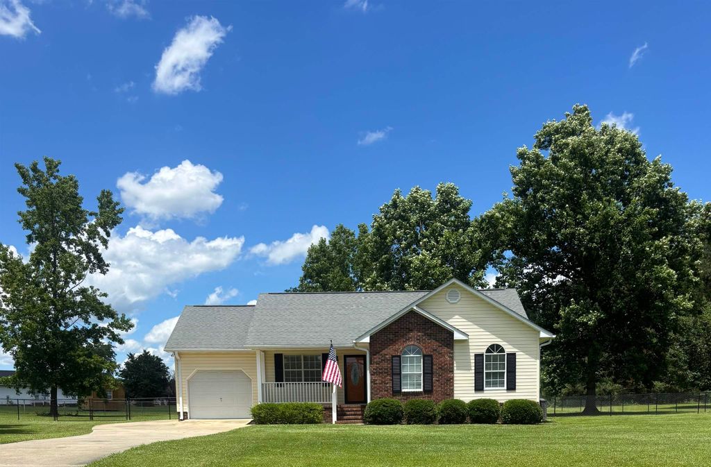 112 N Palma Ct, Gaffney, SC 29341