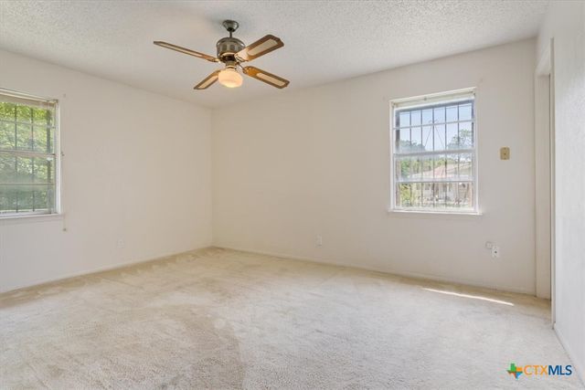 1906 Willowbend Drive, Killeen, TX 76543