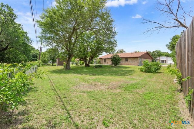 1906 Willowbend Drive, Killeen, TX 76543